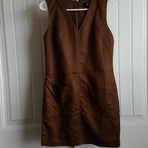 Front pocket suede dress